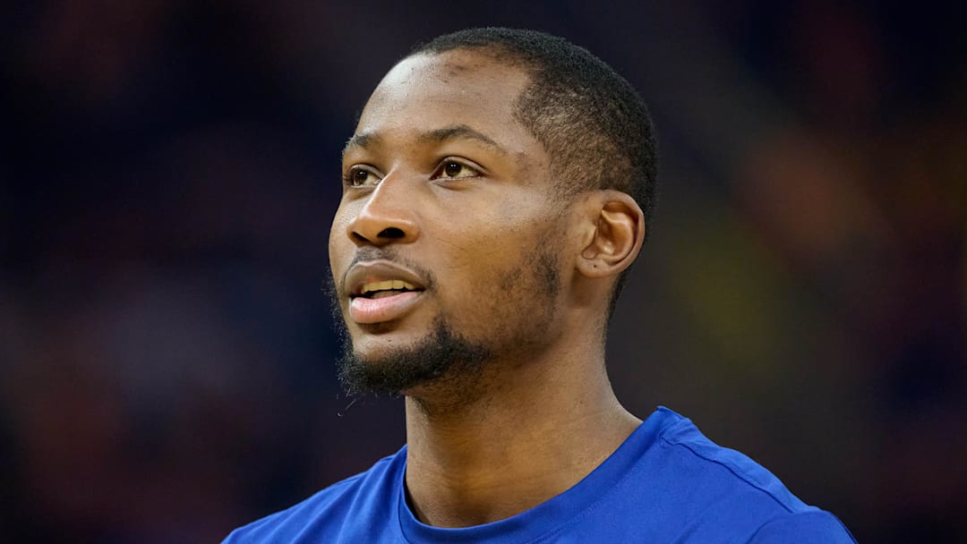 Golden State Warriors forward Jonathan Kuminga (00) looks on during warmups before the game against the LA Clippers at Chase Center