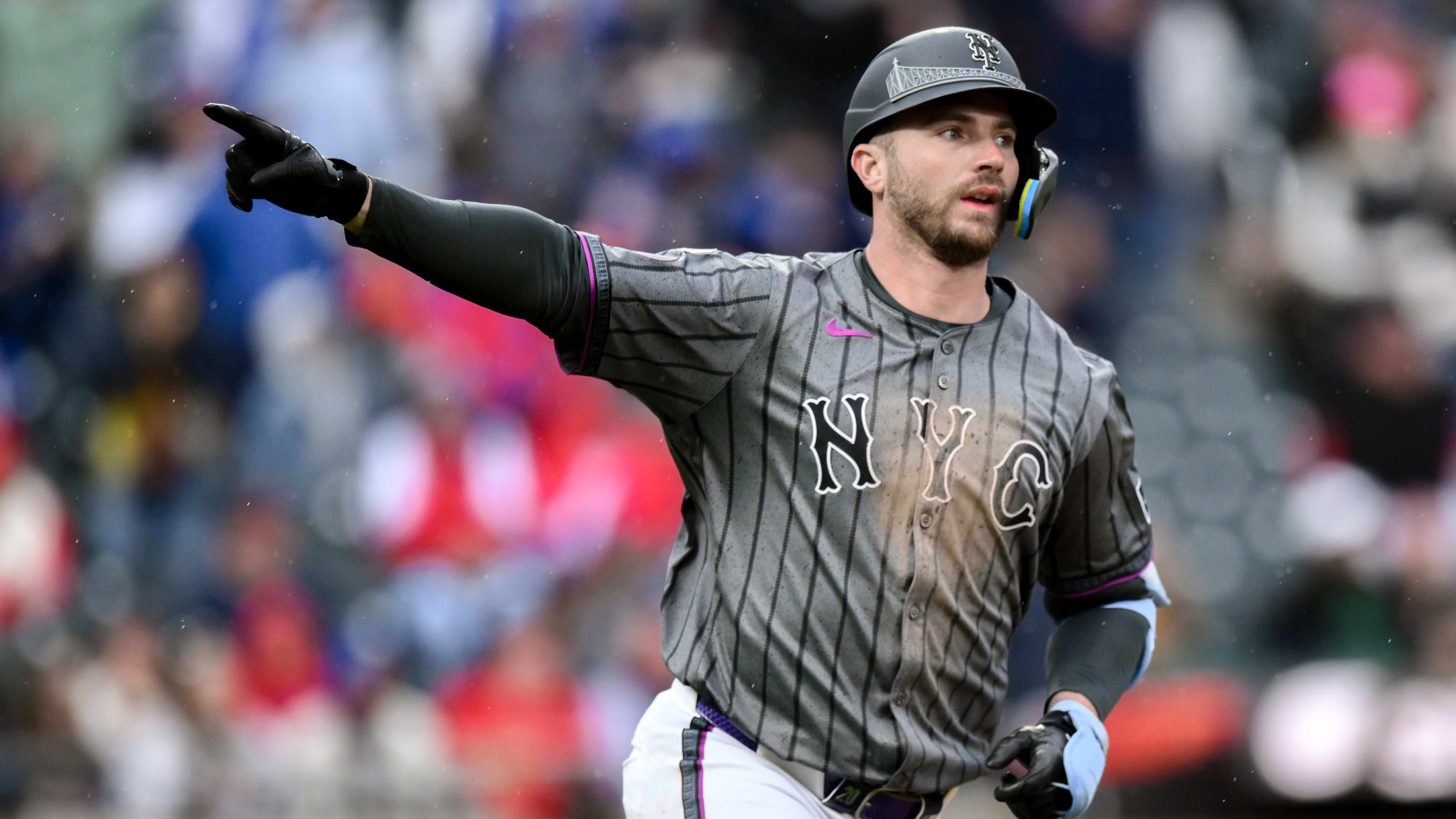 Houston Astros Eyeing New York Mets Power Hitter Pete Alonso in Trade Deal