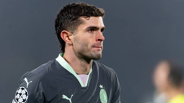 Feyenoord v AC Milan - UEFA Champions League 2024/25 League Knockout Play-off First Leg
