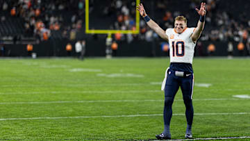 Denver Broncos v Las Vegas Raiders
