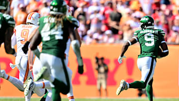 Tampa Bay Buccaneers head coach Todd Bowles had a NFSW reaction to the Jets nearly pulling off a miracle victory.