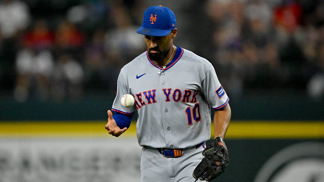 Sep 22, 2026; Arlington, Texas, USA; New York Mets second baseman Marcus Semien (10) comes off the field during the eighth inning against the Texas Rangers at Globe Life Field. Mandatory Credit: Jerome Miron-Imagn Images Sep 22, 2026; Arlington, Texas, USA; New York Mets second baseman Marcus Semien (10) comes off the field during the eighth inning against the Texas Rangers at Globe Life Field. Mandatory Credit: Jerome Miron-Imagn Images