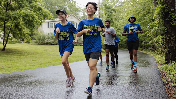 Participants in the Students Run Philly Style.