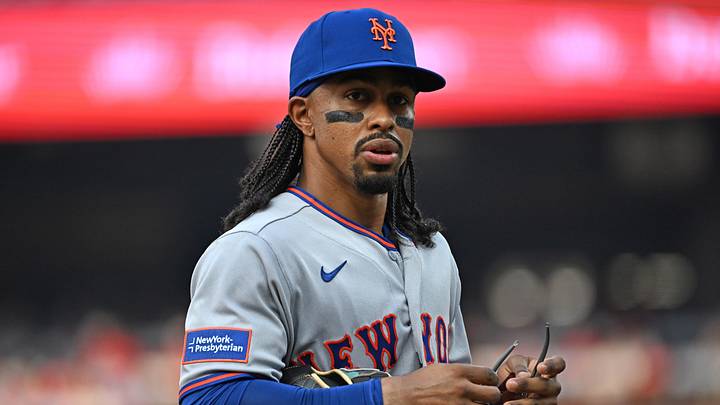 Jul 16, 2026; Philadelphia, Pennsylvania, USA; New York Mets shortstop Francisco Lindor (12) walks off the field after the 1st inning against the Philadelphia Phillies at Citizens Bank Park. Mandatory Credit: Eric Hartline-Imagn Images