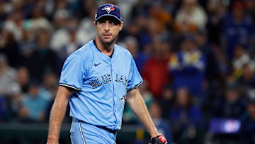 American League Championship Series - Toronto Blue Jay v Seattle Mariners - Game Four