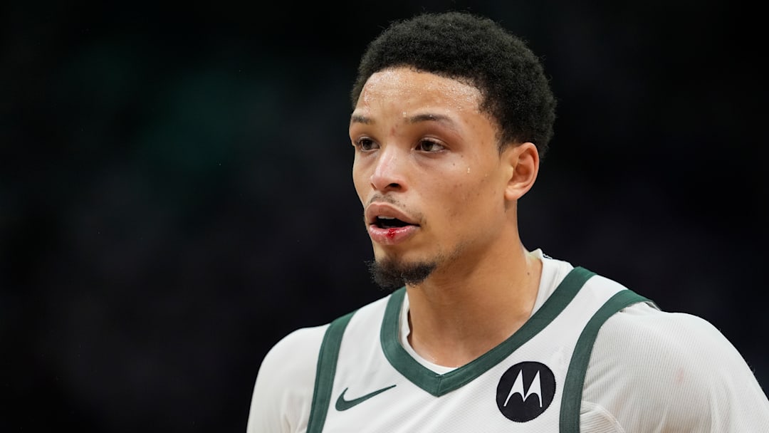 New York Knicks v Milwaukee Bucks