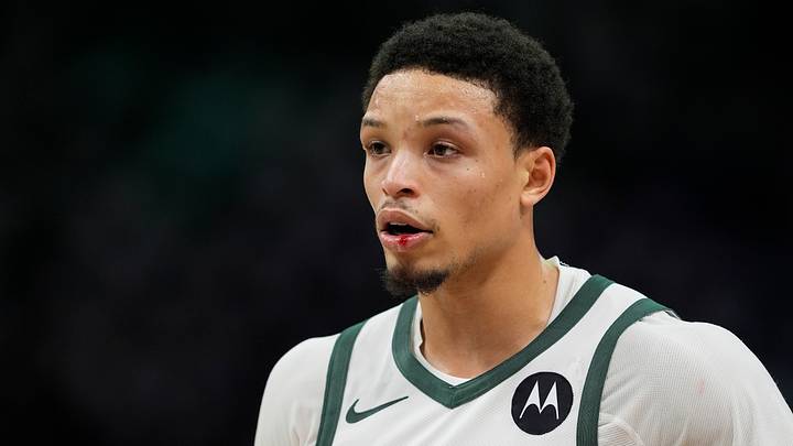 New York Knicks v Milwaukee Bucks