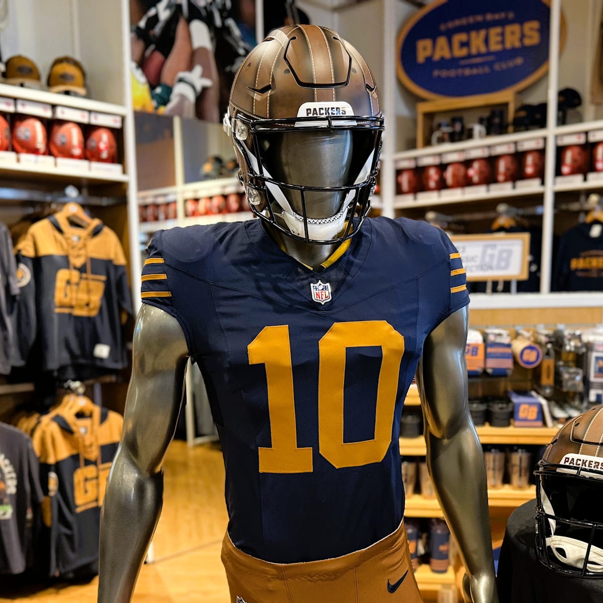 Packers Reveal History-Steeped Throwback Jersey