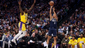Los Angeles Lakers v Dallas Mavericks