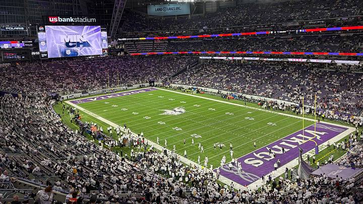 Vivid Monday Night Football: How To Watch The Vikings Vs. Bears Nfl Game Tonight, Start Time, Streaming And More Abstract Art Vivid Monday Night Football: How To Watch The Vikings Vs. Bears Nfl Game Tonight, Start Time, Streaming And More Abstract Art