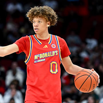 Apr 2, 2024; Houston, TX, USA; McDonald's All American West guard Trent Perry (0) motions during the second half against the McDonald's All American East at Toyota Center. Mandatory Credit: Maria Lysaker-USA TODAY Sports