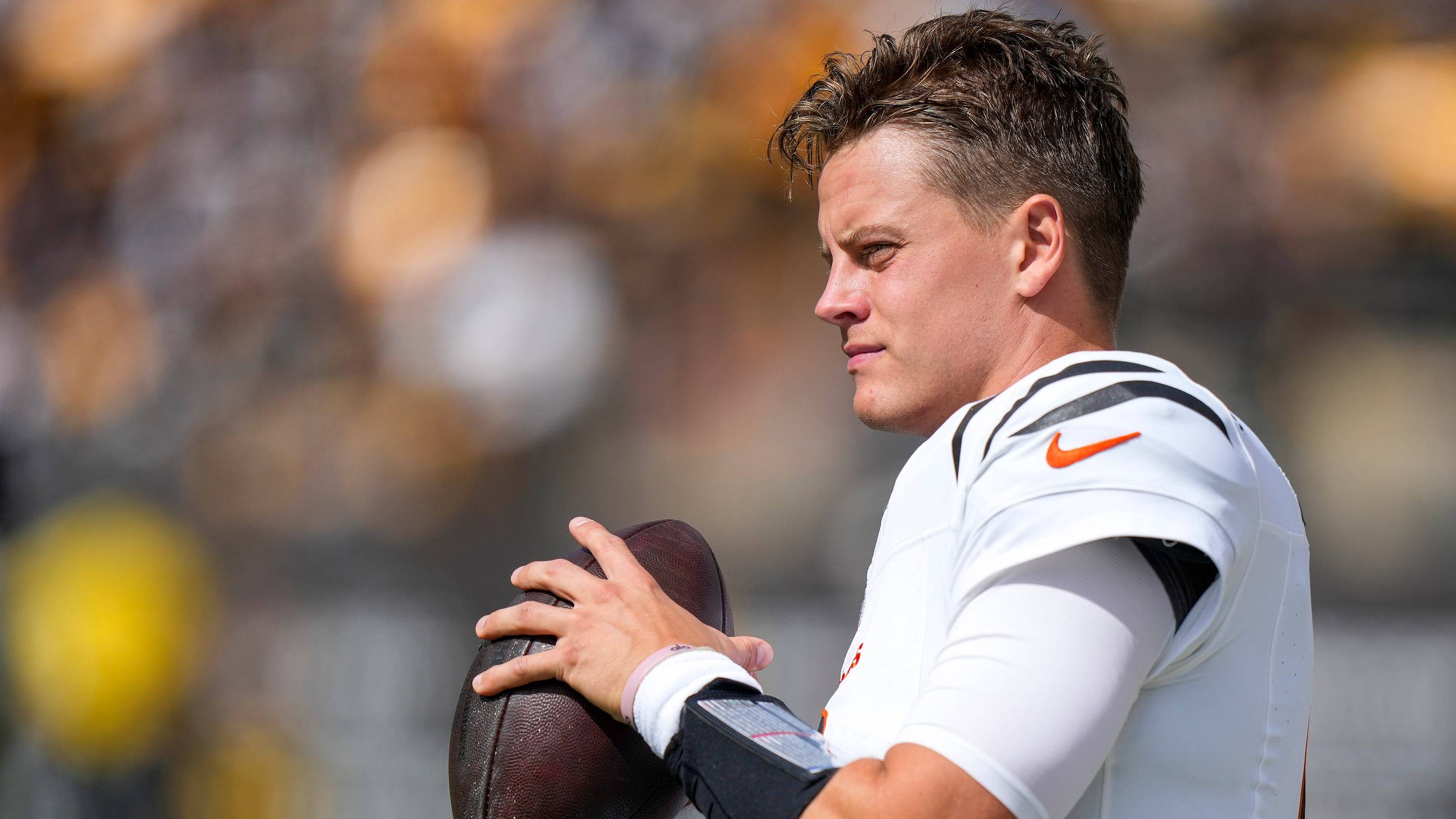 'I'm In It' - Joe Burrow Answers Questions About Late-Game Performance, Moving on From Steelers Loss