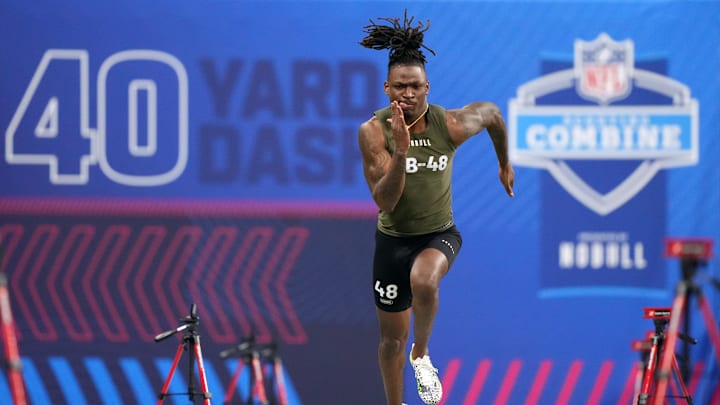 Mar 1, 2024; Indianapolis, IN, USA; Southern California defensive back Calen Bullock (DB48) works out during the 2024 NFL Combine at Lucas Oil Stadium. Mandatory Credit: Kirby Lee-Imagn Images