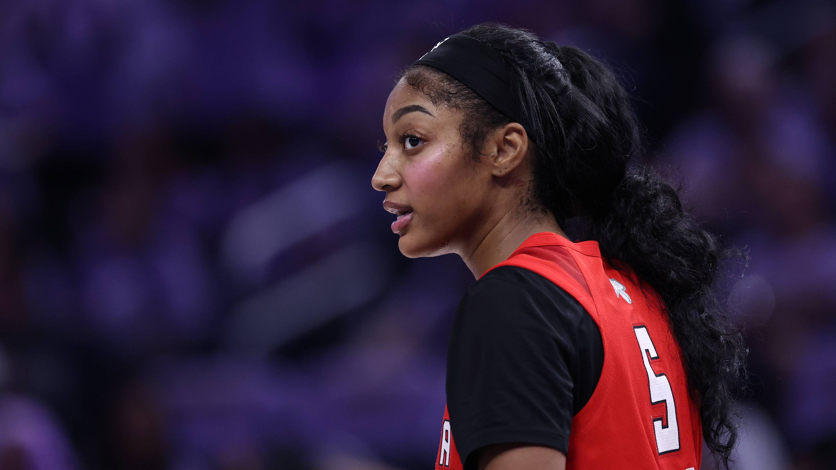 Kelsey Plum Breaks Down ‘More Advantageous’ Angel Reese Offense vs. Valkyries