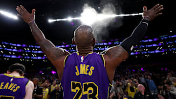 New Orleans Pelicans v Los Angeles Lakers