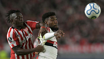 Flamengo e Estudiantes empataram em 1 a 1 na Argentina