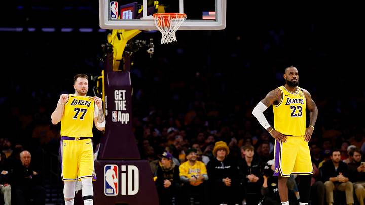Utah Jazz v Los Angeles Lakers