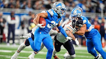 Detroit Lions kick returner Khalil Dorsey (30) runs against Chicago Bears during the second half at Ford Field in Detroit on Thursday, Nov. 28, 2024.