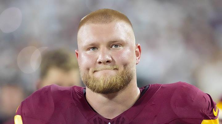 Washington Commanders center Tyler Biadasz (63)