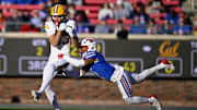 Cal''s Trond Grizzell makes a catch in last year's loss to SMU