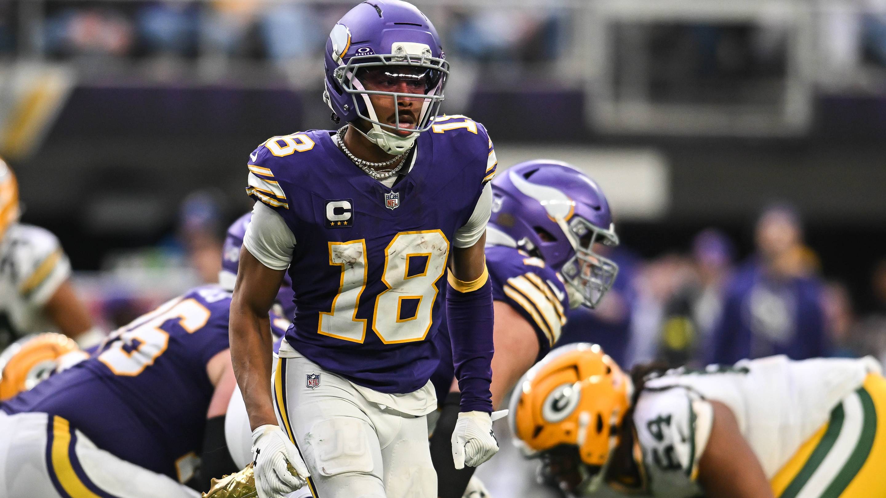 How to Watch Vikings' Week 1 Showdown vs. Packers (Start Time, Channel, Who to Monitor & More)