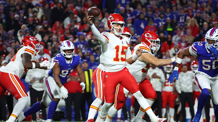Kansas City Chiefs v Buffalo Bills