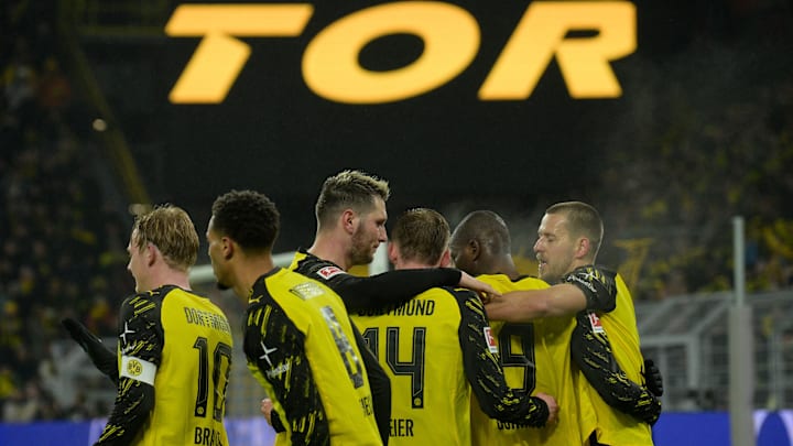 Der BVB setzt die Siegesserie fort Der BVB setzt die Siegesserie fort