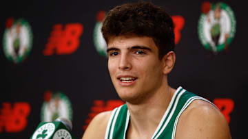 Boston Celtics, Hugo Gonzalez.