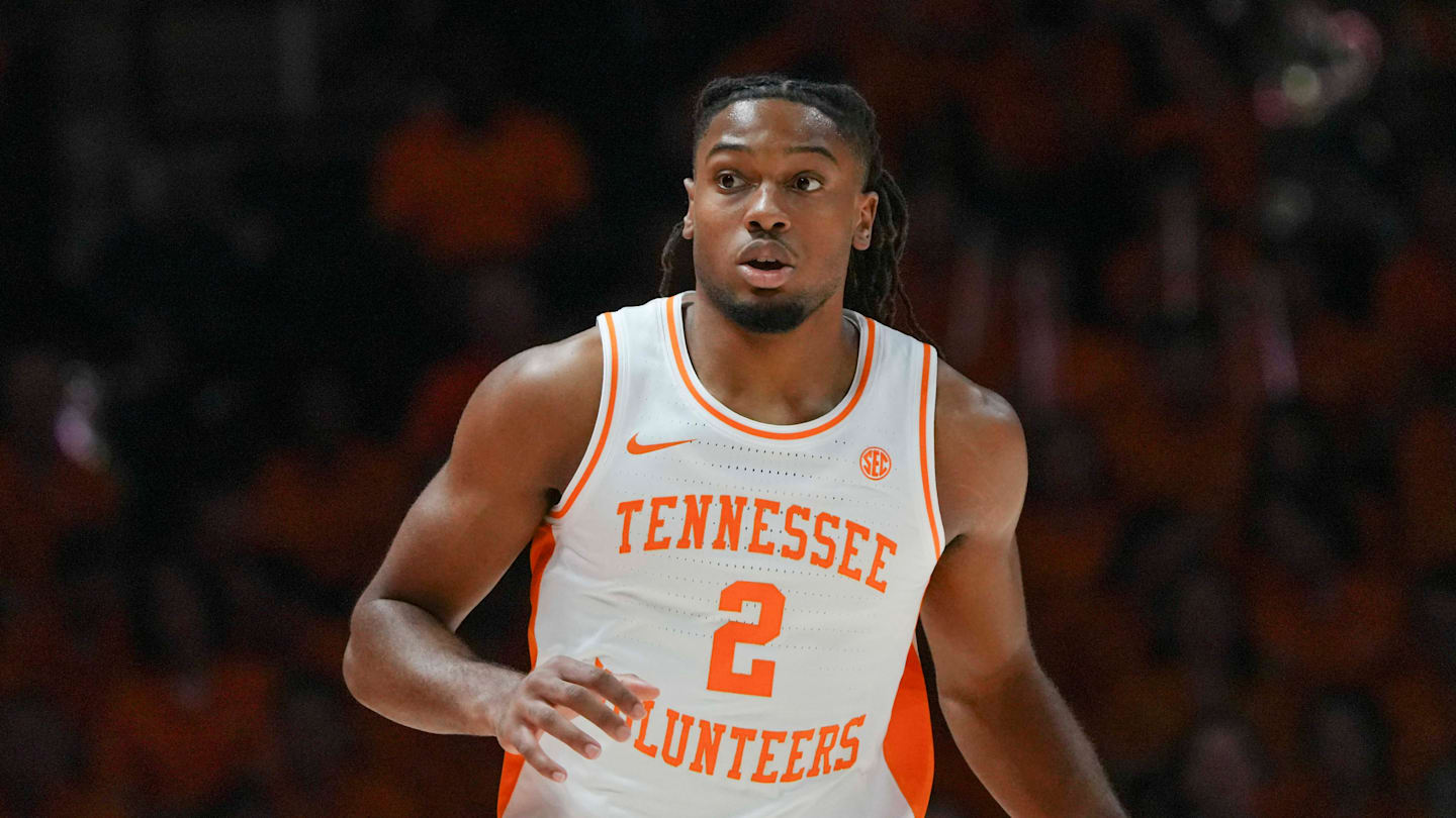 Tennessee Basketball and Chaz Lanier Destroy Baylor to Win Baha Mar Championship