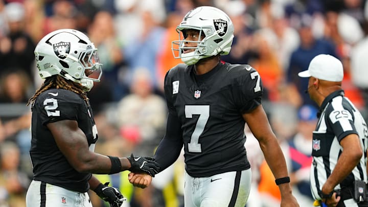 Chicago Bears v Las Vegas Raiders