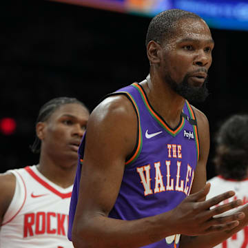 Mar 30, 2025; Phoenix, Arizona, USA; Phoenix Suns forward Kevin Durant (35) reacts after fouling a Houston Rockets player in the first half at Footprint Center. Mandatory Credit: Rick Scuteri-Imagn Images