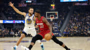 Jimmy Butler y Stephen Curry pudieran jugar juntos en Warriors si estos envían una buena oferta al Heat