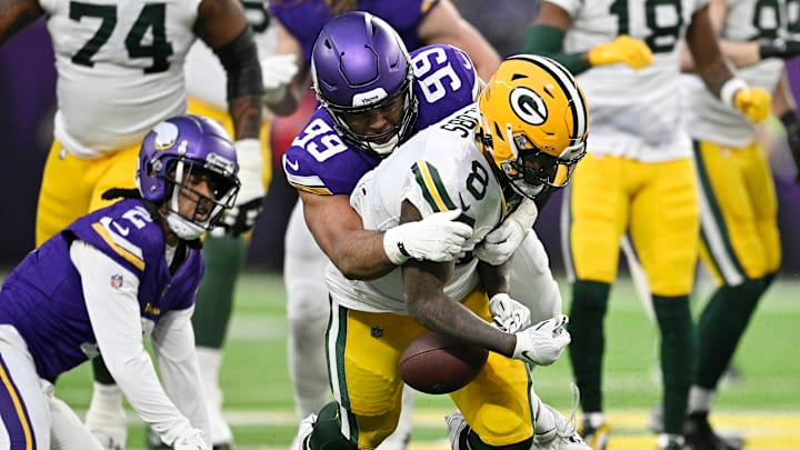 Josh Jacobs, Jerry Tillery, Green Bay Packers, Minnesota Vikings