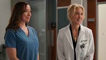 DOC: L-R: Molly Parker and Felicity Huffman in the “Delusions of Grandeur" episode of DOC on FOX. CR: John Medland/FOX. ©2025 FOX Media LLC.