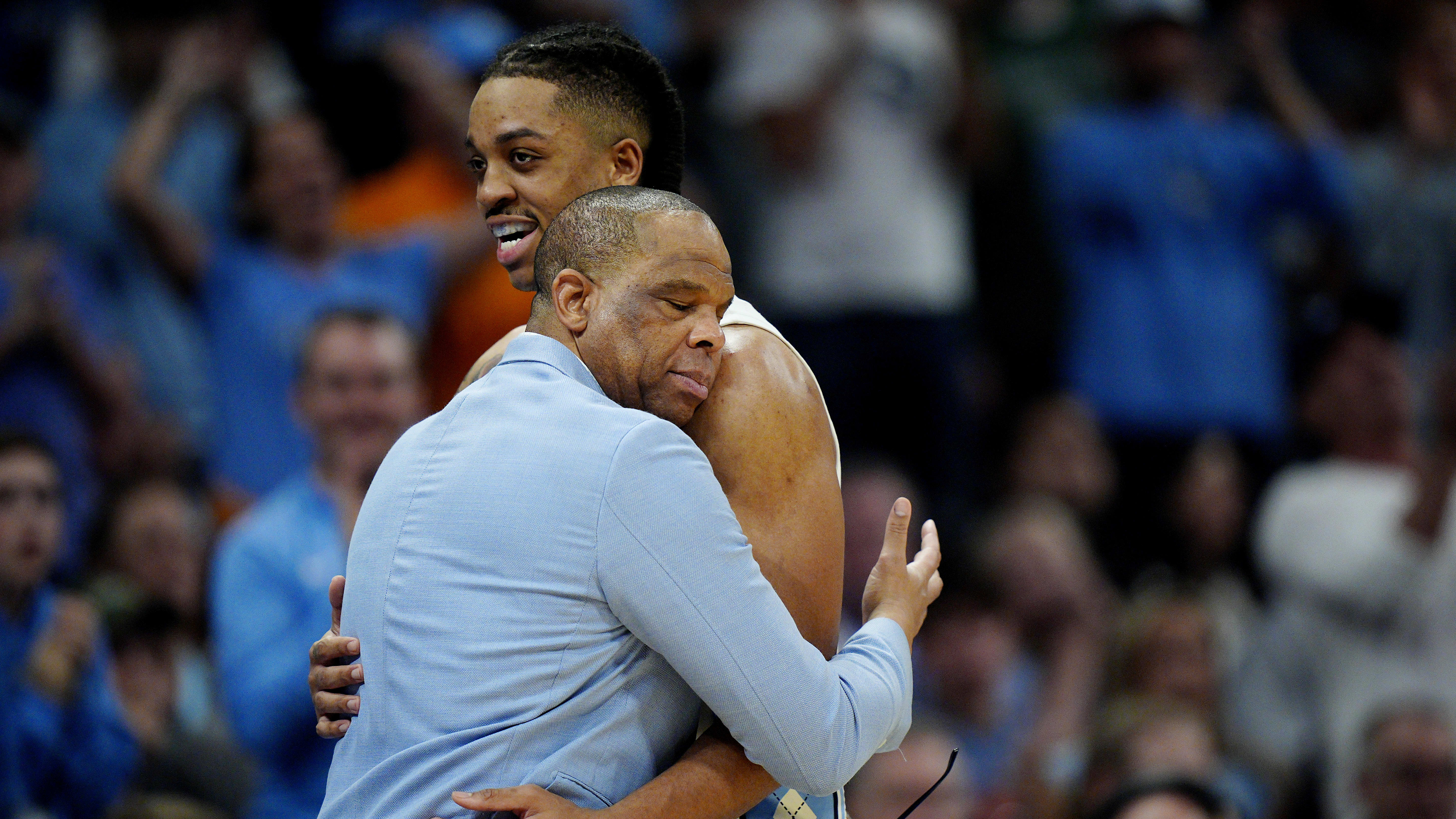 Hubert Davis, Armando Bacot