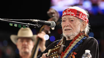 Willie Nelson in concert