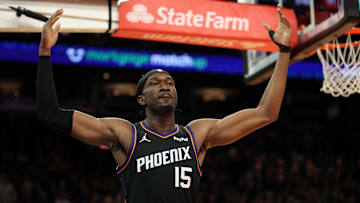 Nov 21, 2025; Phoenix, Arizona, USA; Phoenix Suns center Mark Williams (15) reacts against the Minnesota Timberwolves in the second half of an NBA Cup game at Mortgage Matchup Center. Mandatory Credit: Mark J. Rebilas-Imagn Images