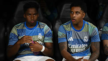 Endrick (li.) und Rodrygo kommen in dieser Saison meistens von der Bank