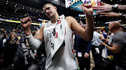 A los Lakers les gustaría obtener a Nikola Jokic desde los Nuggets para la próxima zafra