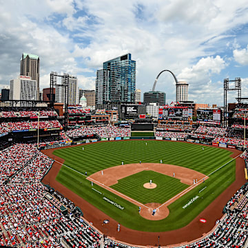 Aug 7, 2022; St. Louis, Missouri, USA;  A general view of Busch Stadium during the third inning of a game between the St. Louis Cardinals and the New York Yankees. Mandatory Credit: Jeff Curry-Imagn Images