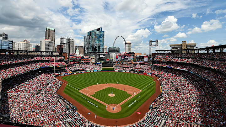 Aug 7, 2022; St. Louis, Missouri, USA;  A general view of Busch Stadium during the third inning of a game between the St. Louis Cardinals and the New York Yankees. Mandatory Credit: Jeff Curry-Imagn Images