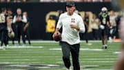 Sep 14, 2025; New Orleans, Louisiana, USA; San Francisco 49ers head coach Kyle Shanahan runs on the field before game against the New Orleans Saints at Caesars Superdome. Mandatory Credit: Matthew Hinton-Imagn Images
