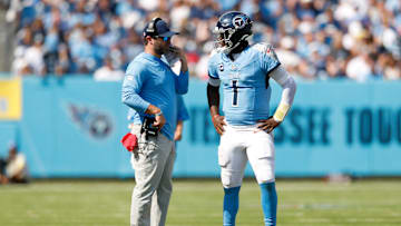 Indianapolis Colts v Tennessee Titans