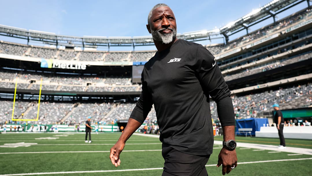 New York Jets head coach Aaron Glenn