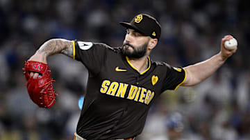 Division Series - San Diego Padres v Los Angeles Dodgers - Game 2