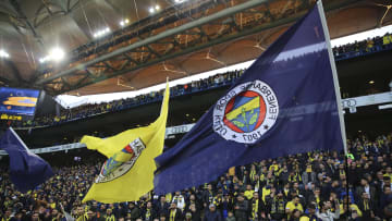 Un supporter de Fenerbahce a perdu la vie après le but de la victoire inscrit par son équipe