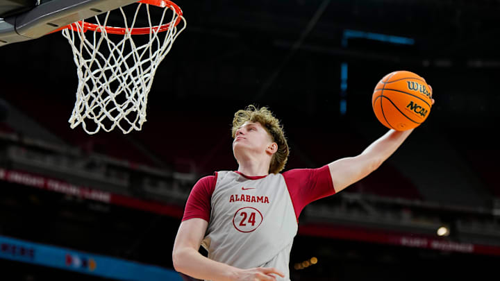 Alabama Crimson Tide forward Sam Walters (24) dunks during practice for the Final Four at State Farm Stadium on Friday, April 5, 2024. Alabama Crimson Tide forward Sam Walters (24) dunks during practice for the Final Four at State Farm Stadium on Friday, April 5, 2024.