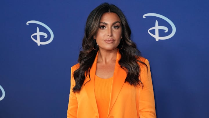 Image Kevin Zeitler image beautiful image beautiful image beautiful image beautiful image beautiful image beautiful image beautiful image beautiful image beautiful - ESPN's Molly Qerim flexes legs in sparkly minidress 'back to business'