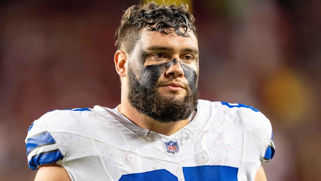 Dallas Cowboys center Brock Hoffman 