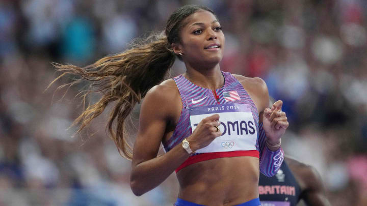 Thomas is the favorite in the women's 200-meter race in Paris.